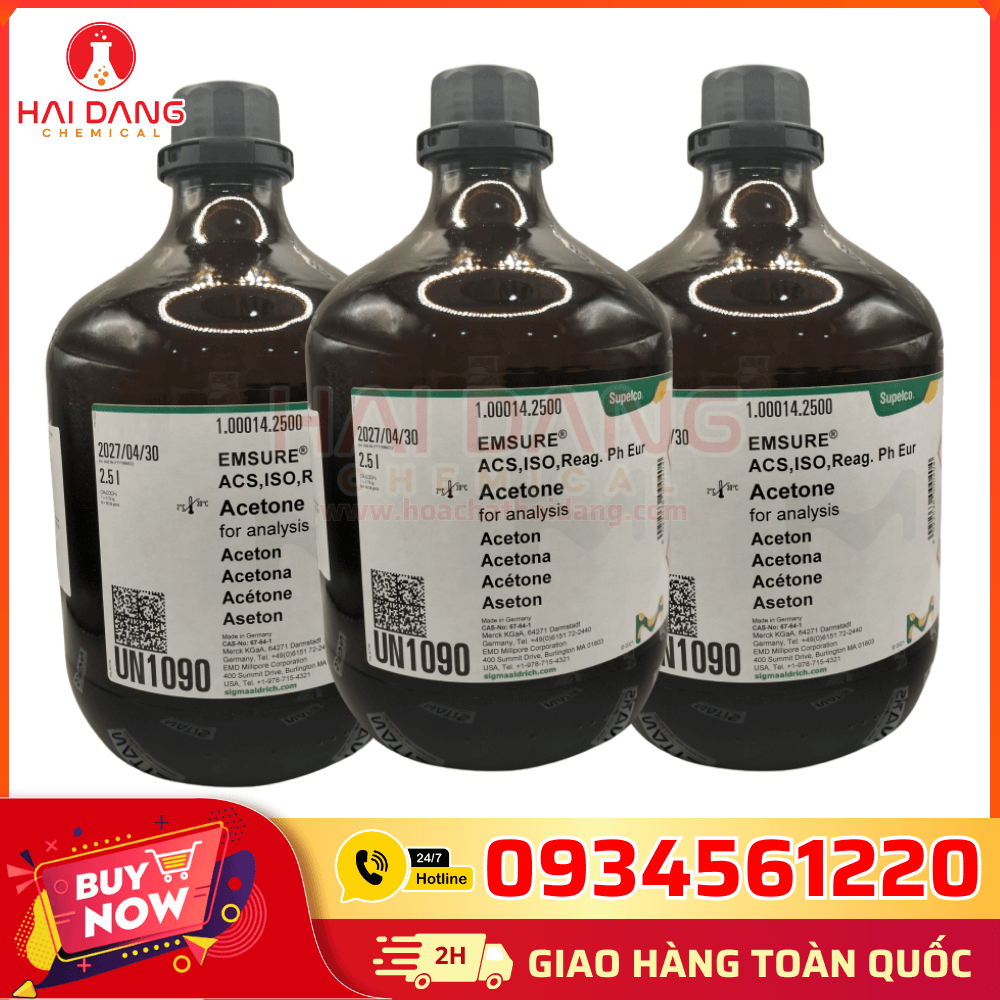 Hóa chất Acetone Merck lọ 2.5L sử dụng trong phòng thí nghiệm.