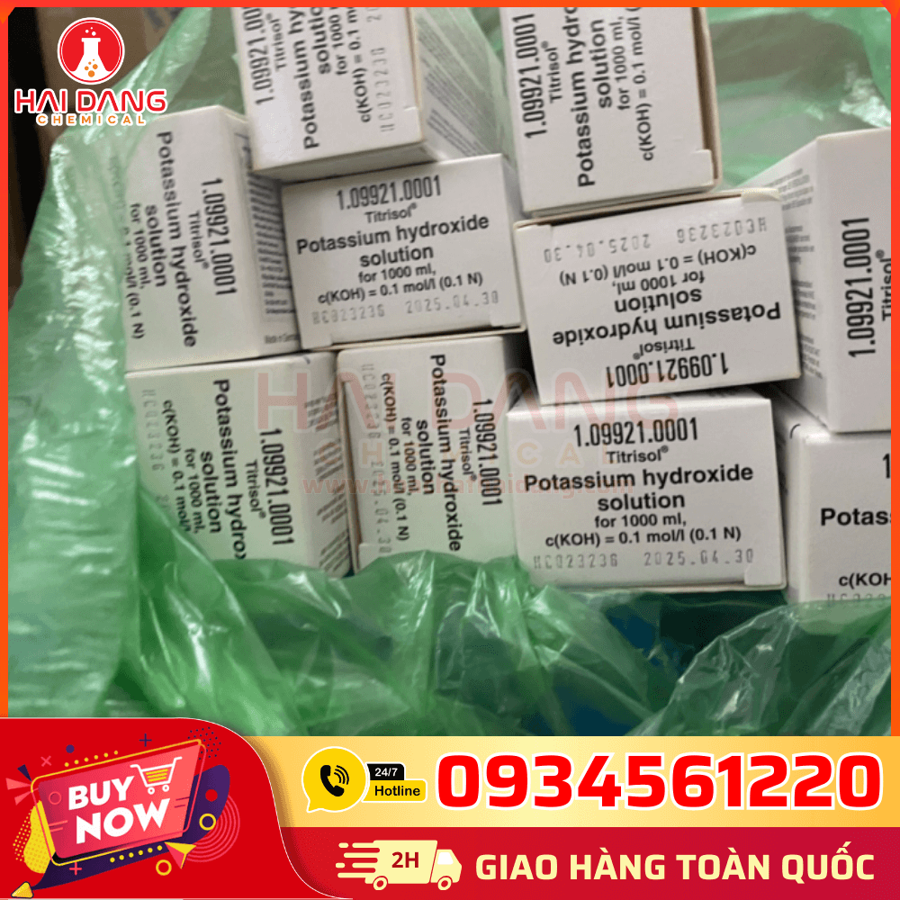Dung dịch chuẩn KOH 0.1N Merck dùng chuẩn độ trong phòng thí nghiệm.